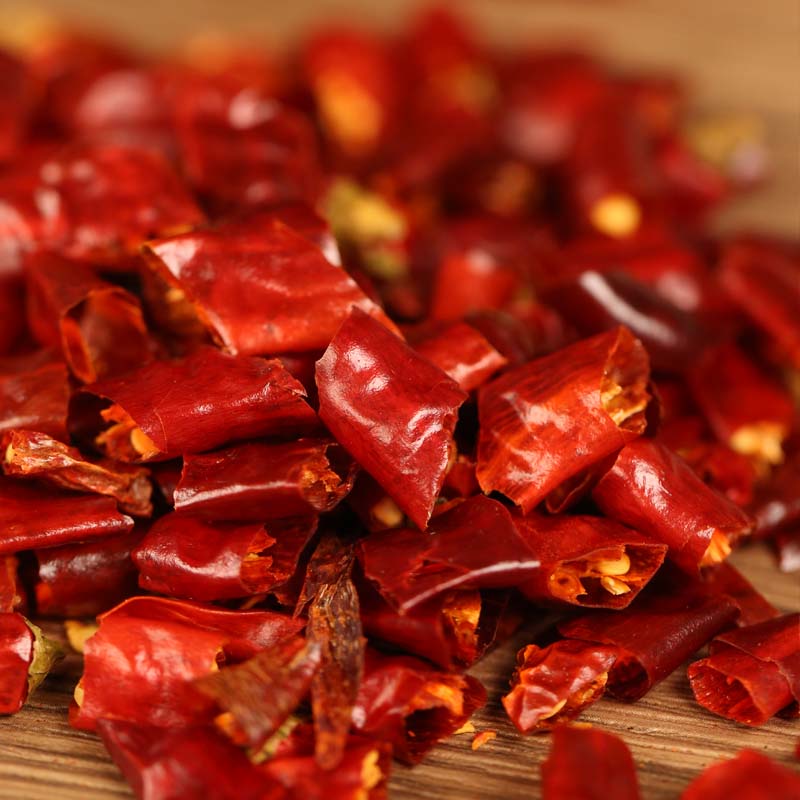Mantianxing dried chili segments in close-up