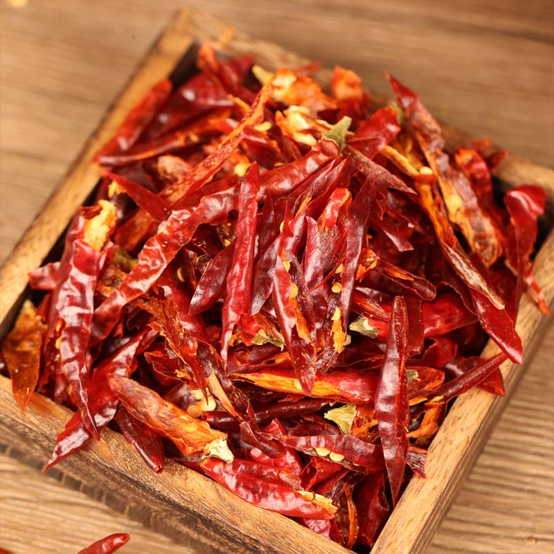 Tiaozi chili threads in a wooden box